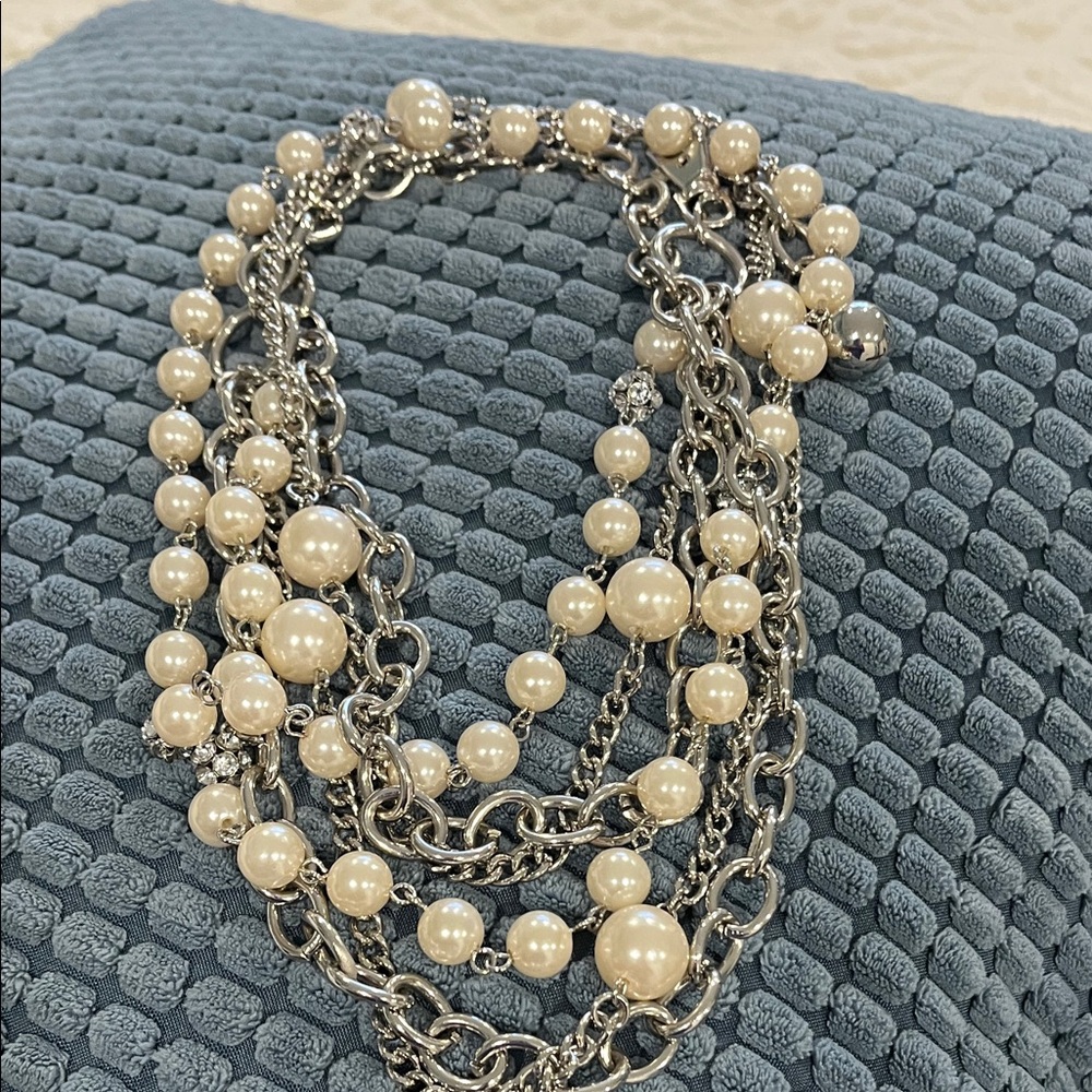 Elegant Silver and Pearl Beaded Necklace